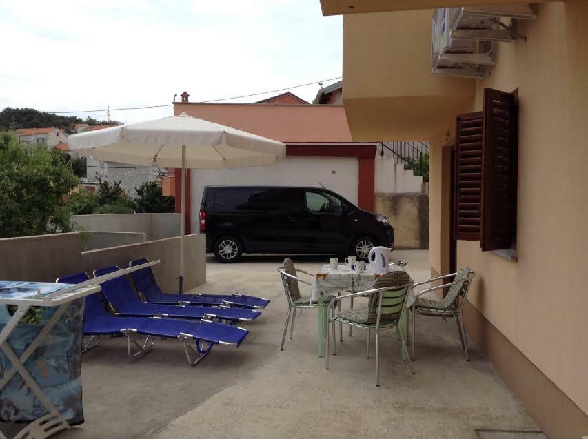 Apartments Villa Forida مالي لوشينغْ المظهر الخارجي الصورة