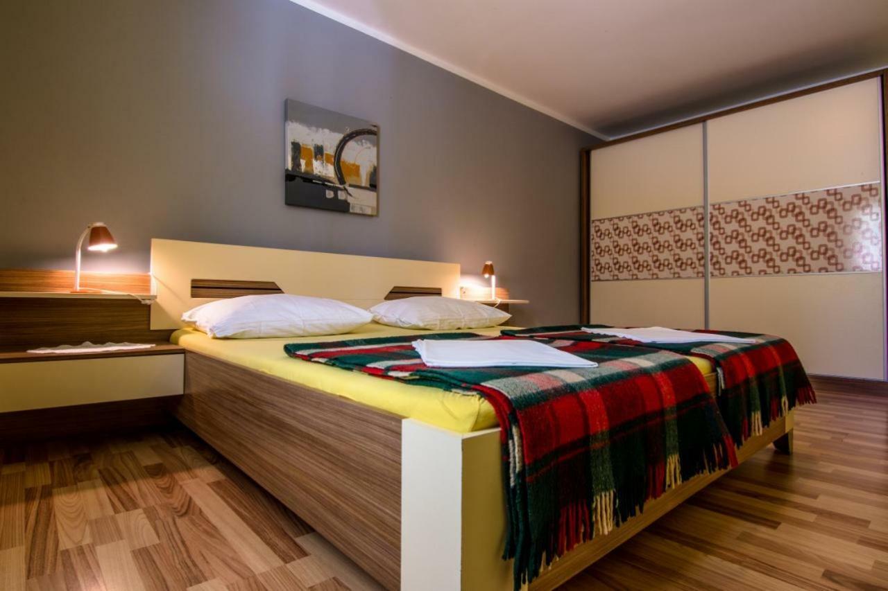 Apartments Villa Forida مالي لوشينغْ المظهر الخارجي الصورة