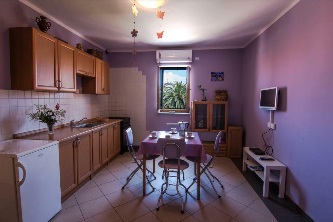 Apartments Villa Forida مالي لوشينغْ المظهر الخارجي الصورة